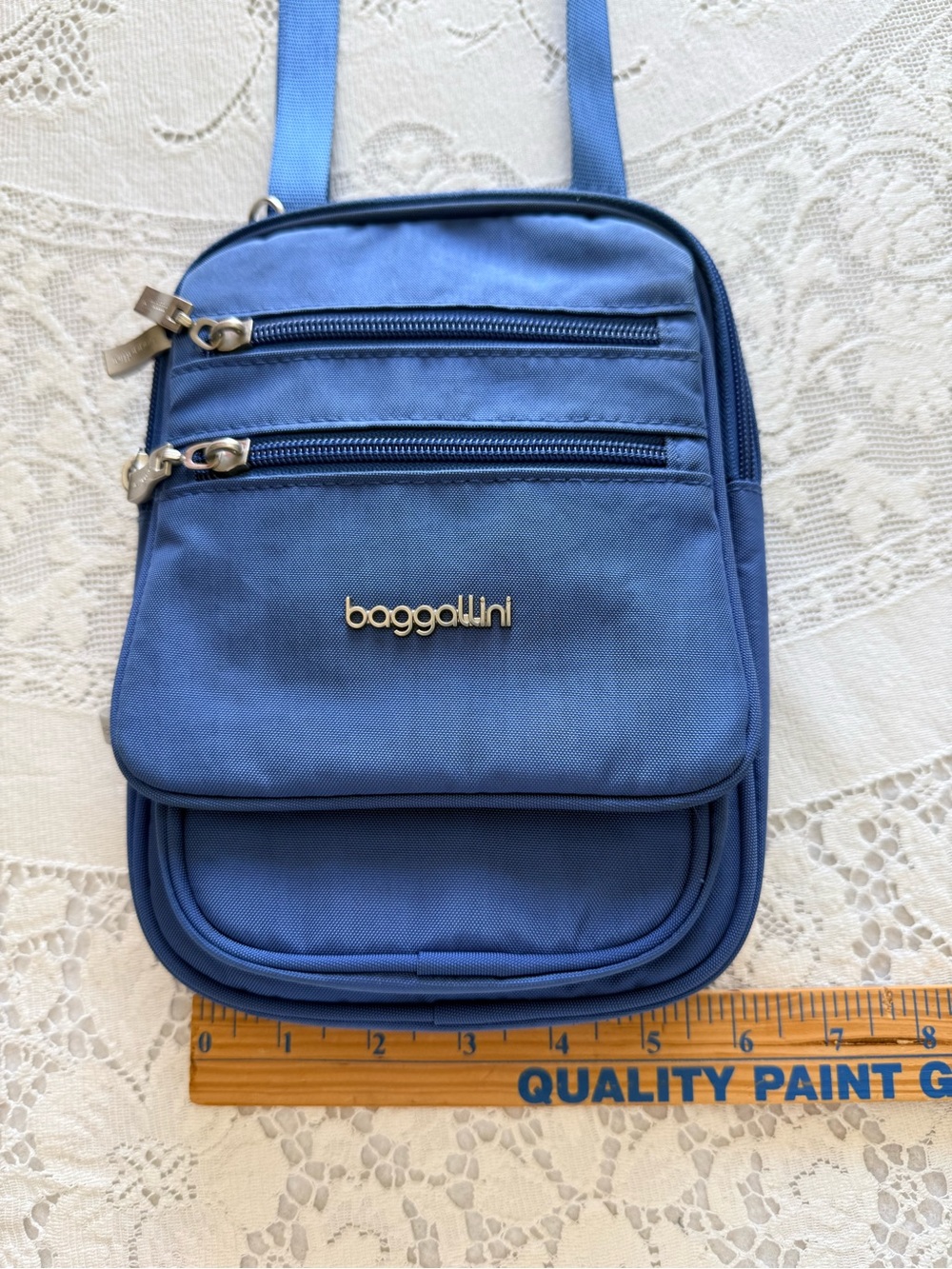 Baggallini Blue RFID Journey Travel Crossbody Bag Purse Pocket Organizer